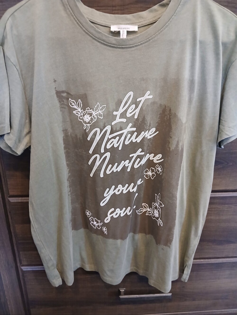Maurices Green Graphic Nature Tee NWOT